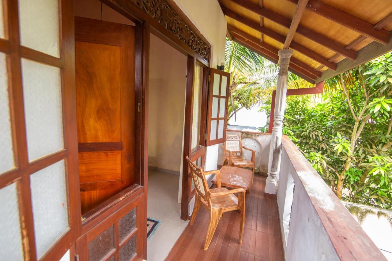 Mountain Gem Villa Hikkaduwa Exterior foto